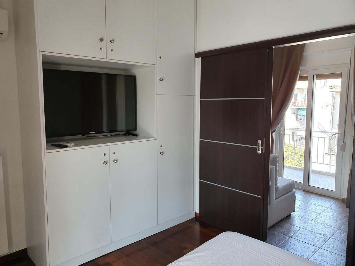 Ferienwohnung Gazi Penthouse Athen Exterior foto